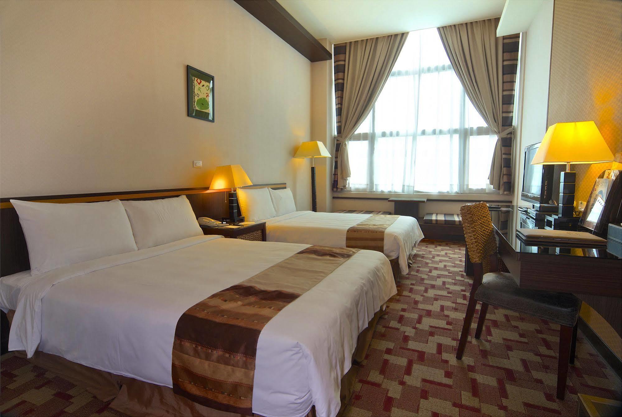 Naruwan Inn Taitung Exterior photo